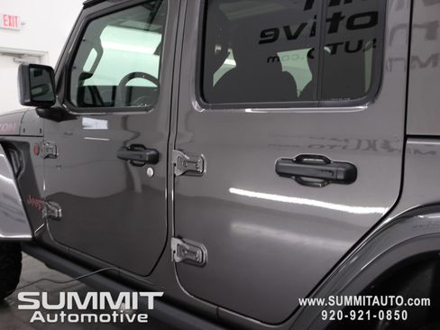 New 2026 Jeep Wrangler Unlimited Rubicon AWD/4WD image 30