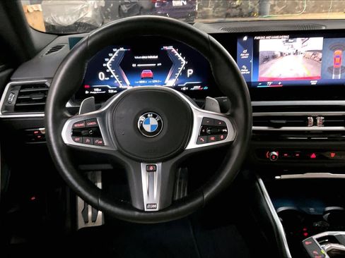 Used 2023 BMW 230i Coupe w/ M Sport Package image 8