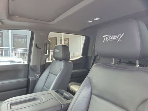 Used 2019 Chevrolet Silverado 1500 LTZ w/ LTZ Plus Package AWD/4WD image 18
