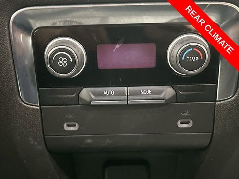 Used 2021 Chevrolet Tahoe Z71 AWD/4WD image 26