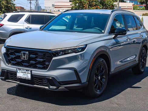 Used 2024 Honda CR-V Sport image 3