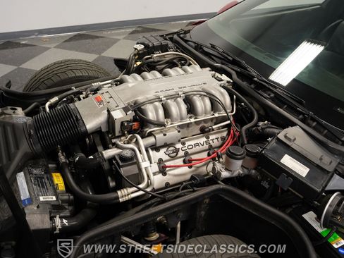 Used 1991 Chevrolet Corvette ZR-1 RWD image 34