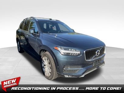 Used 2018 Volvo XC90 T6 Momentum w/ Convenience Package