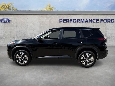 Used 2023 Nissan Rogue SV image 12