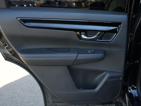 Used 2026 Honda CR-V Sport Touring image 18