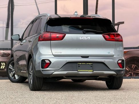 Used 2022 Kia Niro LXS image 8