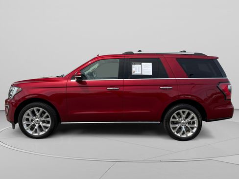 Used 2019 Ford Expedition Limited w/ Equipment Group 302A AWD/4WD image 2