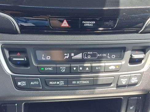 Used 2023 Honda Ridgeline RTL image 17