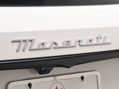 New 2026 Maserati Grecale Modena image 23