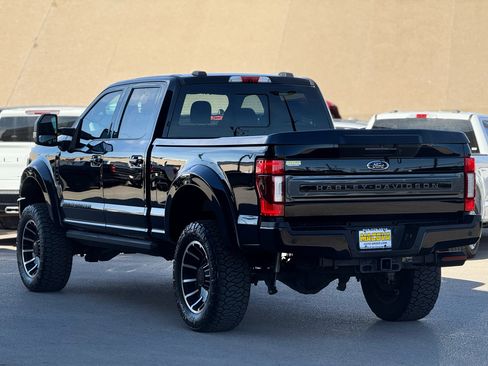 Used 2021 Ford F250 Lariat w/ Lariat Ultimate Package image 5