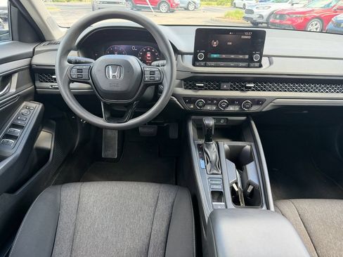 Used 2023 Honda Accord EX image 13