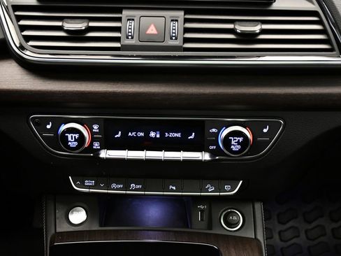 Certified 2023 Audi Q5 2.0T Premium Plus w/ Premium Plus Package image 29