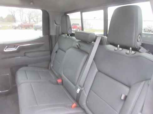 New 2026 GMC Sierra 1500 SLT w/ SLT Premium Plus Package image 15