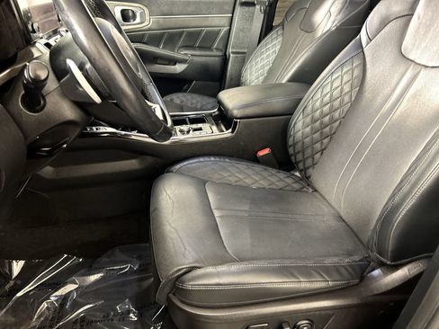 Used 2022 Kia Sorento SX Prestige AWD/4WD image 21