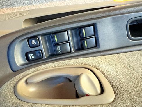 Used 2000 Nissan Maxima GXE image 33