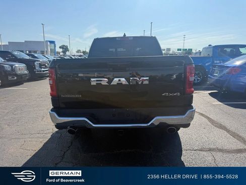 Used 2025 RAM 1500 Laramie AWD/4WD image 4