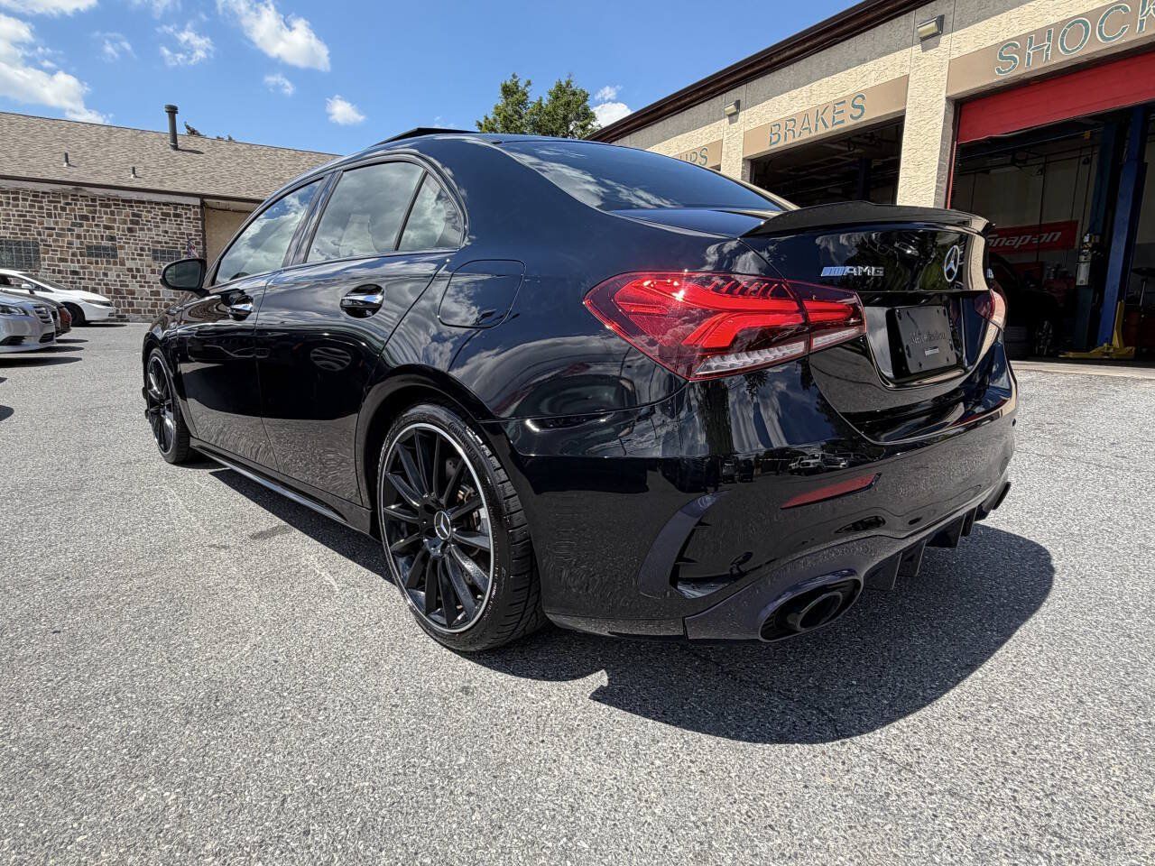 Used 2020 Mercedes-Benz A 35 AMG 4MATIC image 4