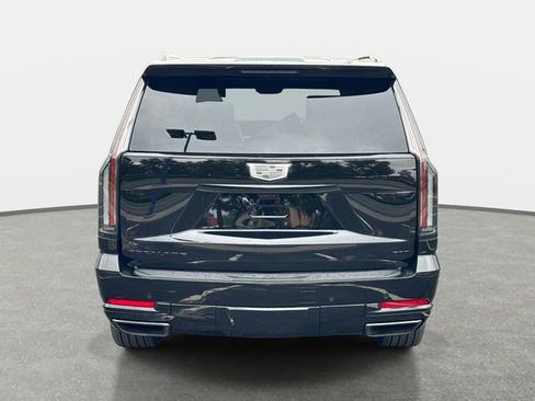 New 2026 Cadillac Escalade Platinum Sport w/ LPO, ONYX Package AWD/4WD image 4