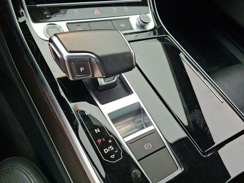Used 2021 Audi A8 L 4.0T w/ Executive Plus Package AWD/4WD image 26