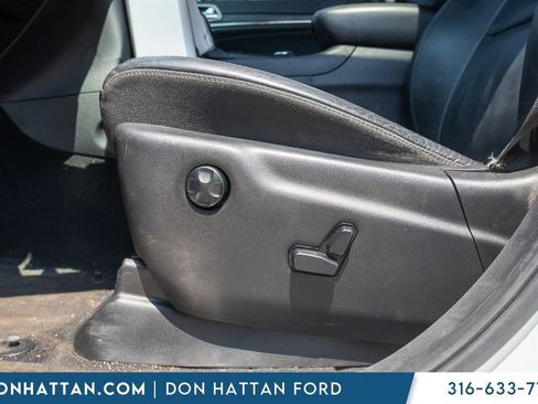 Used 2019 Jeep Grand Cherokee Limited AWD/4WD image 19