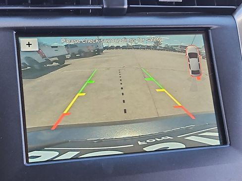 Used 2018 Ford Fusion SE w/ Fusion SE Technology Package image 22