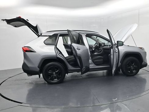 Used 2021 Toyota RAV4 XLE w/ Convenience Package AWD/4WD image 60