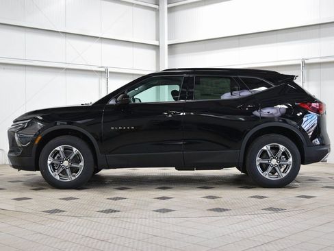 New 2026 Chevrolet Blazer LT w/ Convenience Package image 4