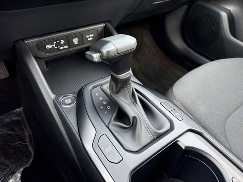 New 2026 Kia K4 LXS image 23