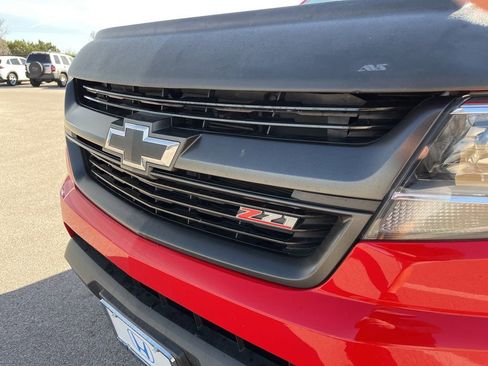Used 2015 Chevrolet Colorado Z71 image 14