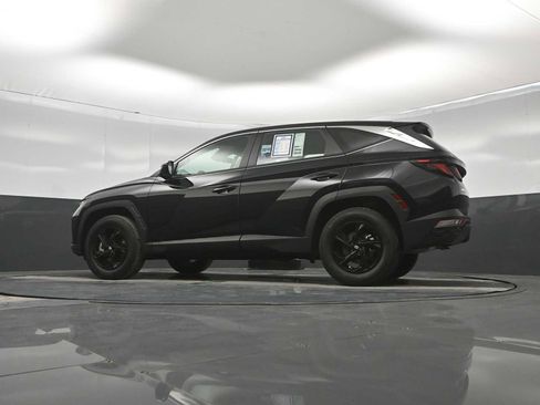 Used 2023 Hyundai Tucson SE AWD/4WD image 32