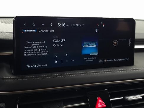 Used 2026 Genesis G70 2.5T image 17