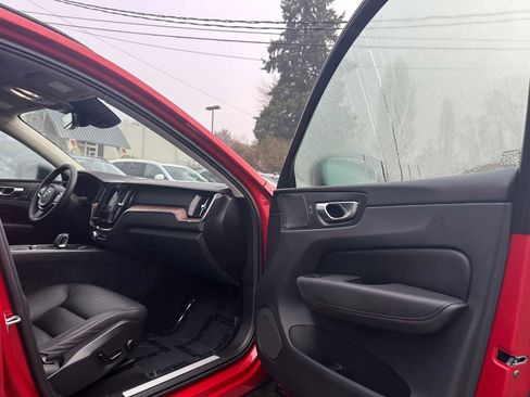 Certified 2023 Volvo XC60 B5 Plus w/ Climate Package image 12