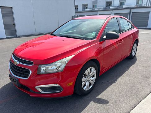 Used 2016 Chevrolet Cruze LS image 2