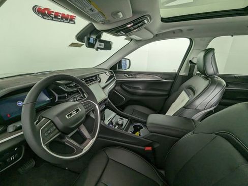 New 2024 Jeep Grand Cherokee Limited 4xe w/ Luxury Tech Group II image 10