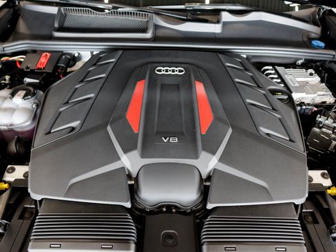 New 2026 Audi SQ8 Prestige AWD/4WD image 4