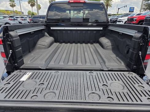 Used 2025 Nissan Frontier Pro-X w/ Pro Convenience Package RWD image 16