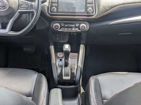Used 2020 Nissan Kicks SR w/ SR Premium Package FWD image 19
