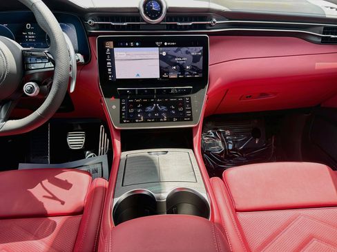 New 2026 Maserati Grecale Modena AWD/4WD image 20