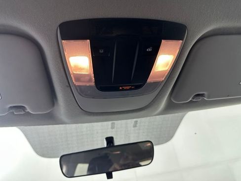 Used 2021 Kia Seltos LX image 24