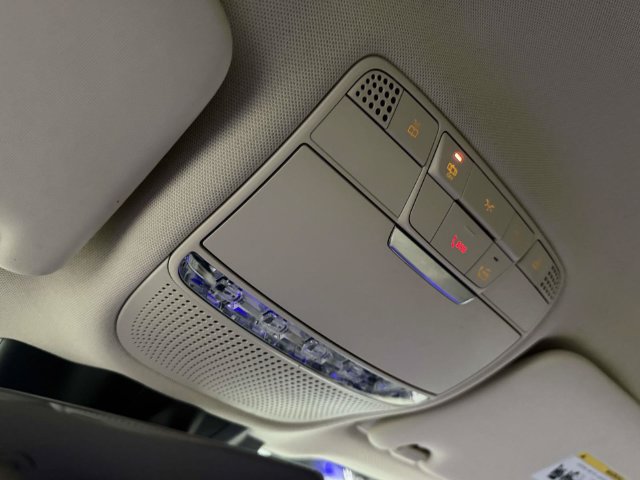 Certified 2022 Mercedes-Benz GLC 300 4MATIC image 30