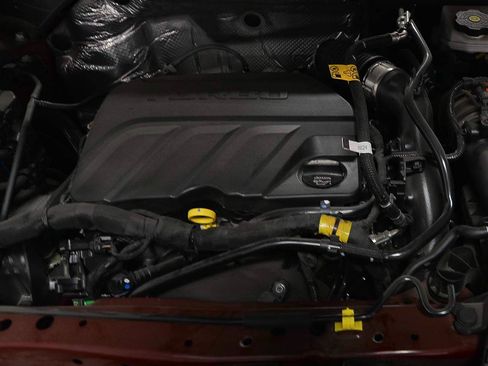 Used 2025 Buick Envista Sport Touring w/ Convenience I Package FWD image 16