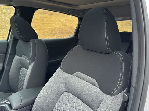 New 2026 Nissan Kicks SV w/ SV Premium Package image 25