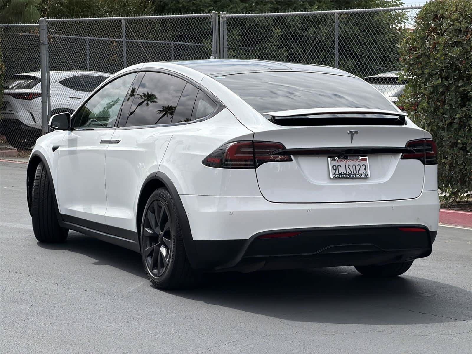 Used 2022 Tesla Model X AWD/4WD image 5
