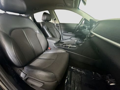 Used 2020 Kia Optima S FWD image 29