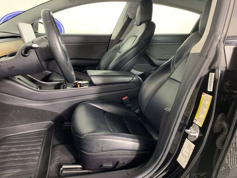 Used 2019 Tesla Model 3 Long Range image 16