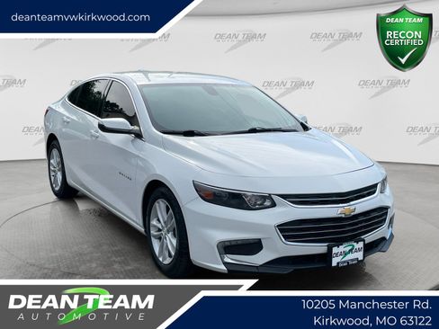 Used 2018 Chevrolet Malibu LT FWD image 1