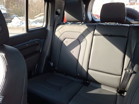 Certified 2025 Land Rover Defender 110 S AWD/4WD image 15