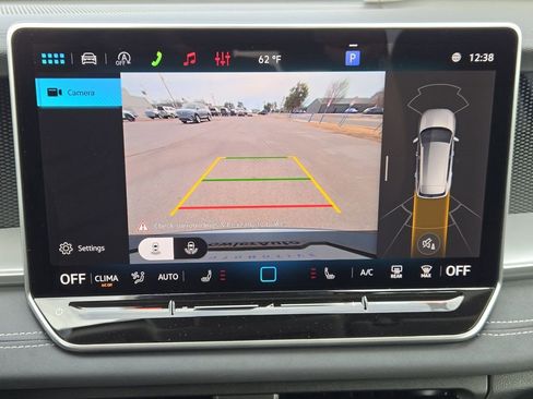 New 2026 Volkswagen Tiguan SE FWD image 14