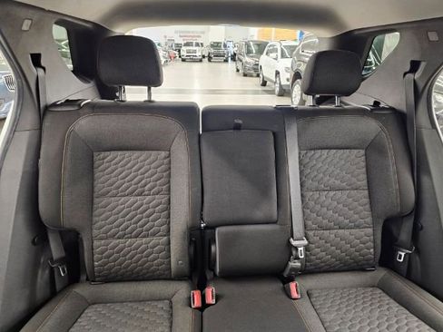 Used 2021 Chevrolet Equinox LT w/ Driver Convenience Package AWD/4WD image 33