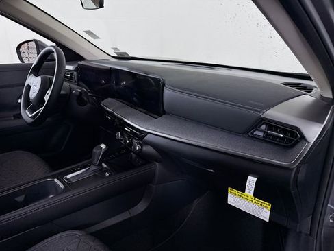 Certified 2025 Nissan Kicks SV image 26